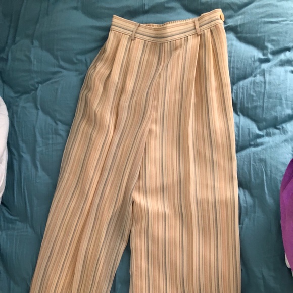 Ann Taylor Pants - Final Sale! Save big $ Gorgeous Ann Taylor! See ⤵️